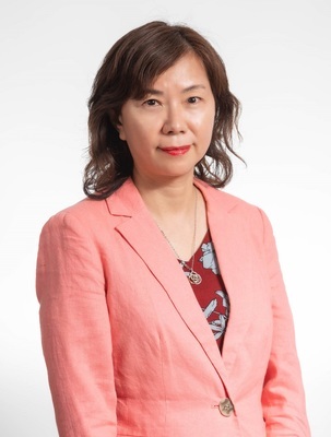 莊雪華 Hsueh-Hua Chuang【教育與人類發展研究全英語學位學程主任】(另開新視窗/jpg檔)圖片